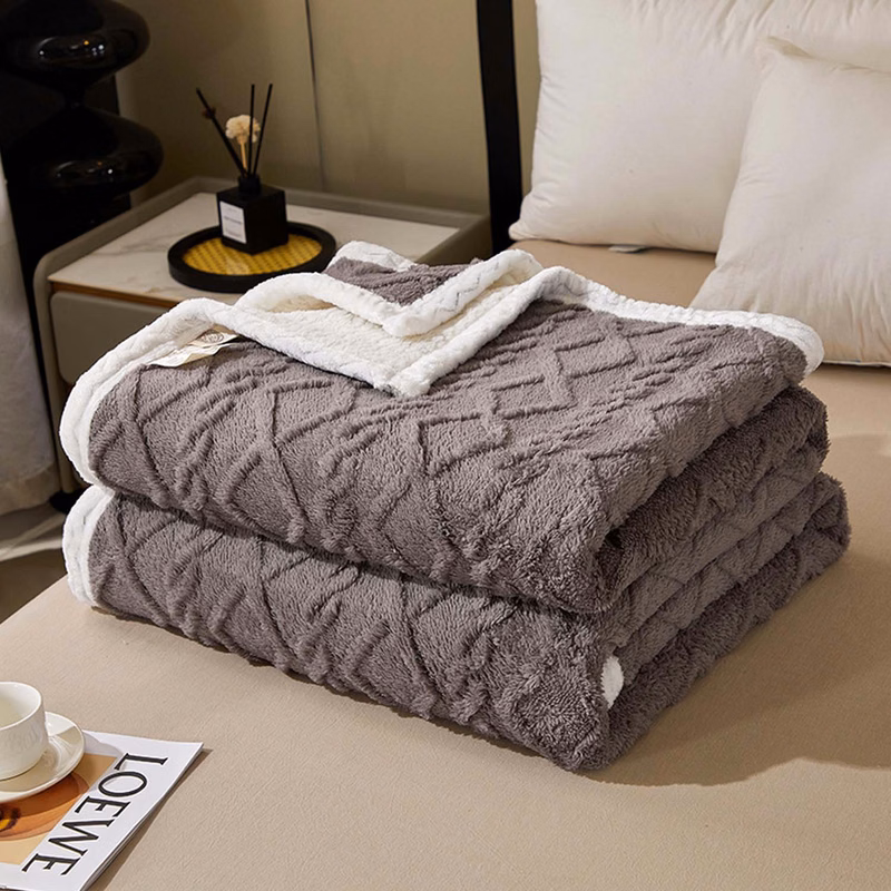 Thick Double-Layer Lamb Wool Jacquard Nap Office Blanket