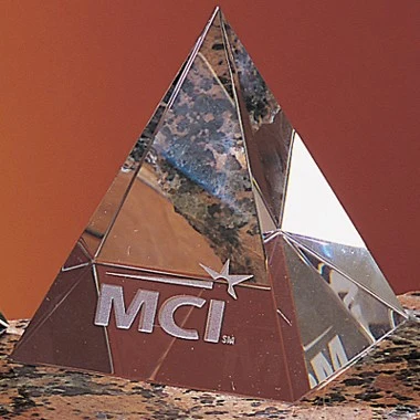CLEAR CRYSTAL PYRAMID 1