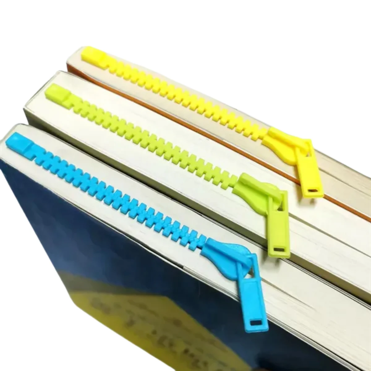 Zipper Bookmarks 1