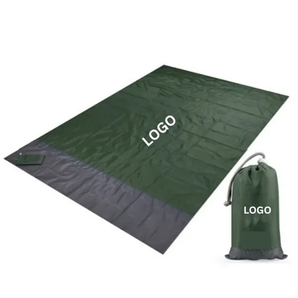 Foldable Sand-Resistant Waterproof Portable Beach Mat 1