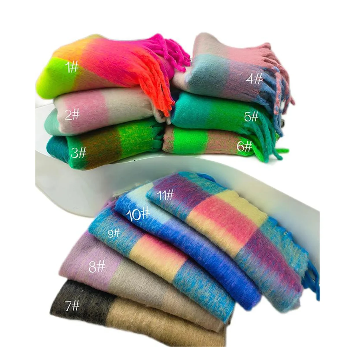 Thickened And Elongated Gradient Scarf 1