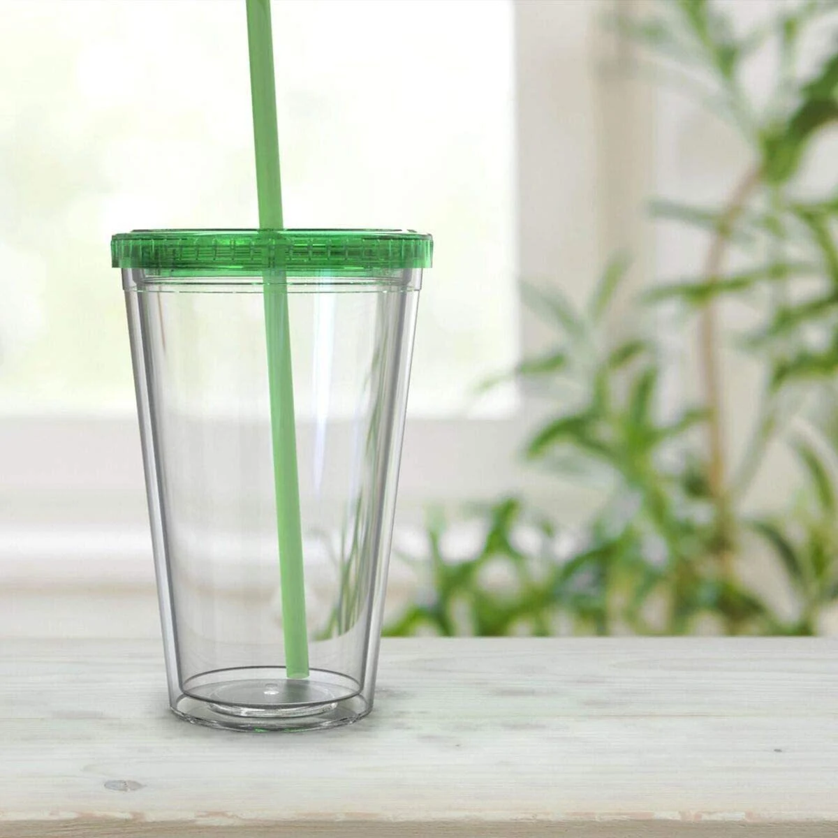 12oz Double Wall Plastic Cup with Straw 1