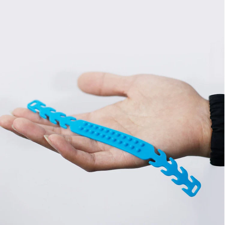 Silicone Anti-Slip Mask Hook 1