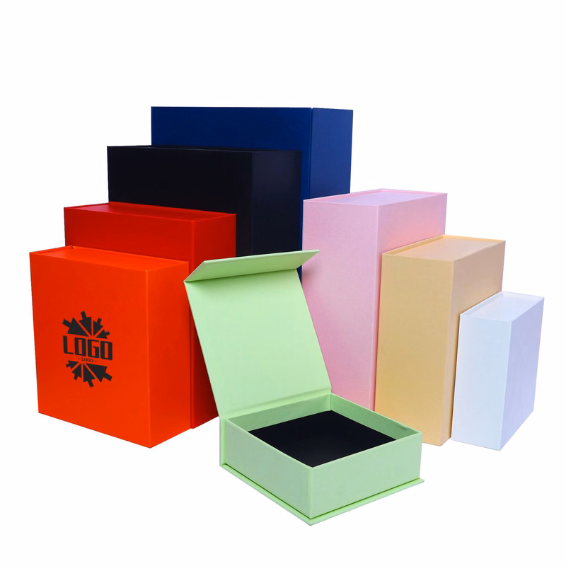 Secure Flip-Top Jewelry Organizer