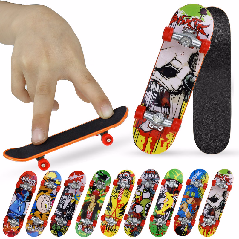 Mini Finger Skateboard