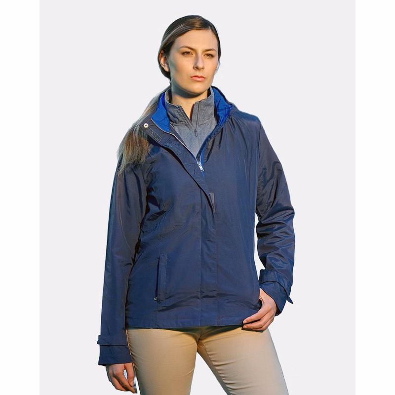 Women's Voyage Hooded Rain Jacket - N17183