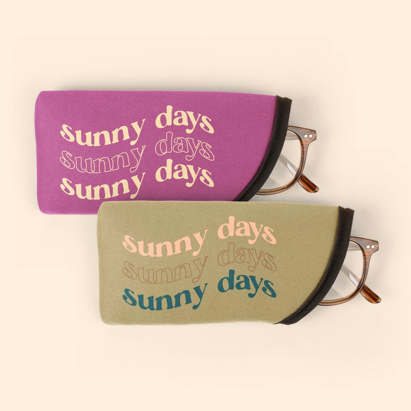 CURVED EYEGLASS SLEEVE
