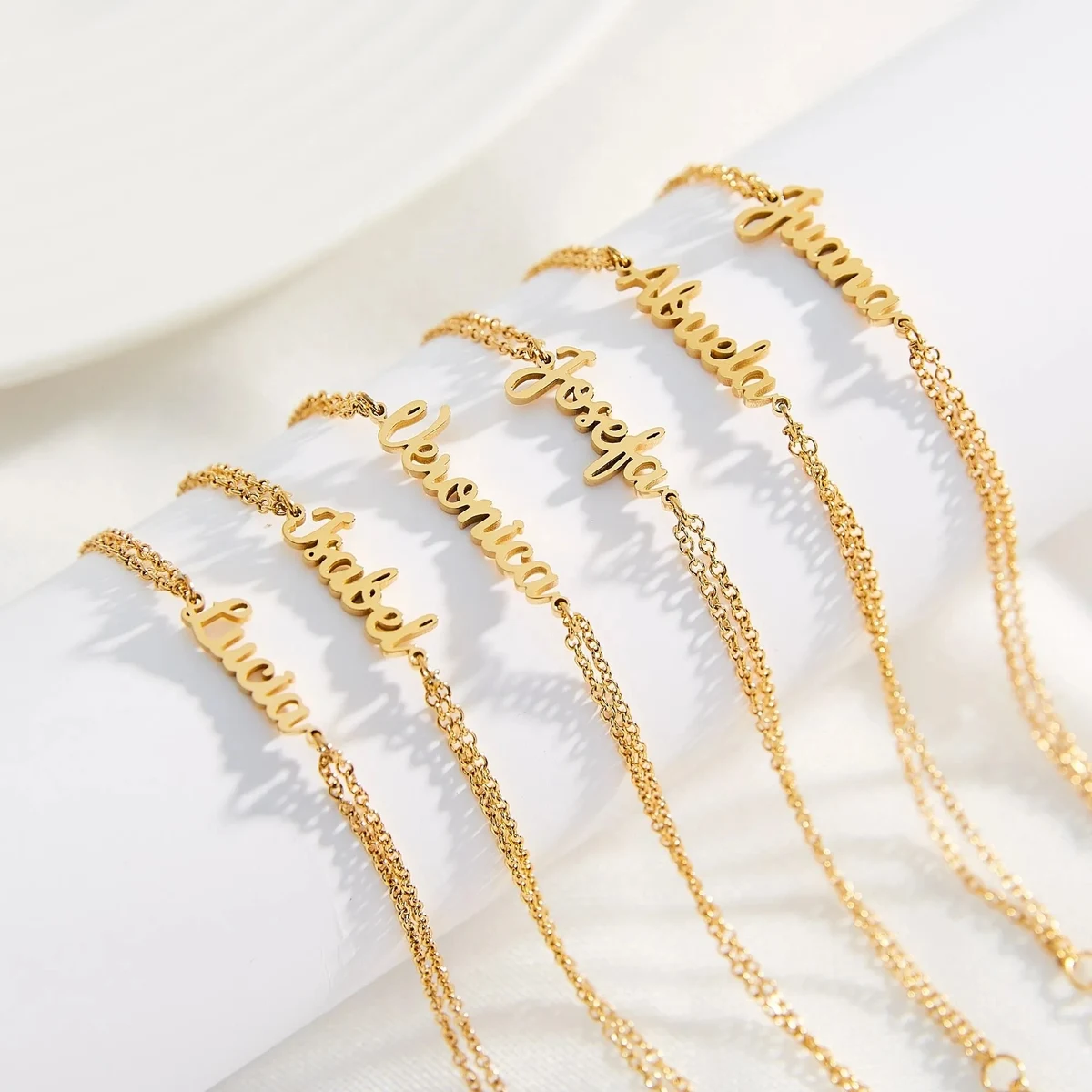 OEM Logo Gold Plated Stainless Steel Letter Bractlet Jewelry 1