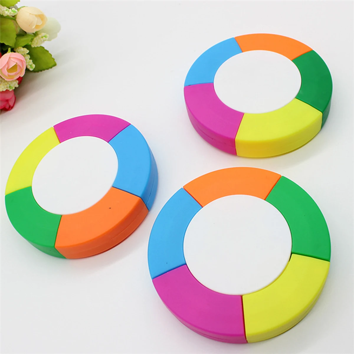 Round Shape Five-Color Highlighter Pen 1