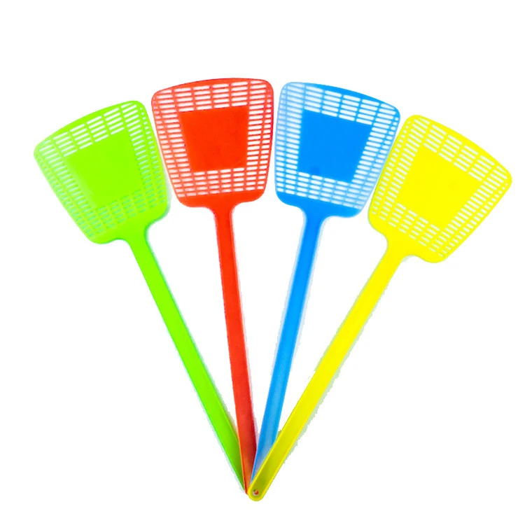 Plastic Lightweight Fly Swatter 1