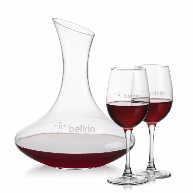 Hampton Carafe & Connoisseur Wine