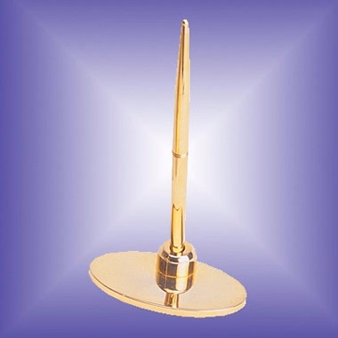 GOLD PLATED BRASS OVAL PEN HOLDER WITH PEN