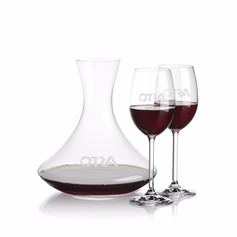 Senderwood Carafe & Woodbridge Wine