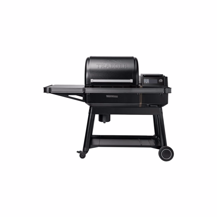 Traeger Ironwood Pellet Grill - Black
