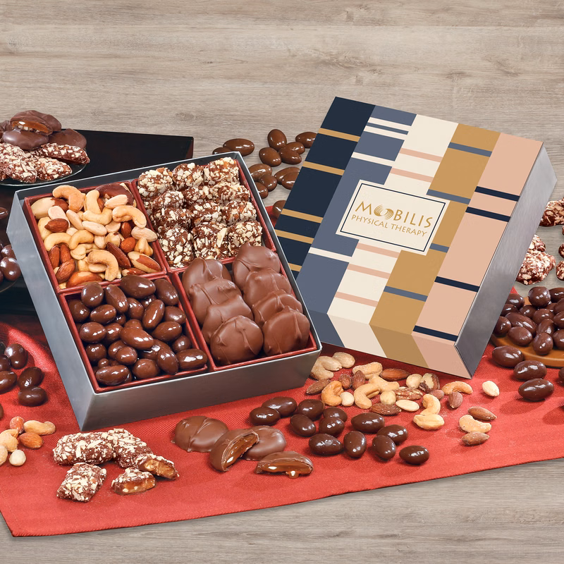 Signature Assortment with Squares & Lines Sleeve
