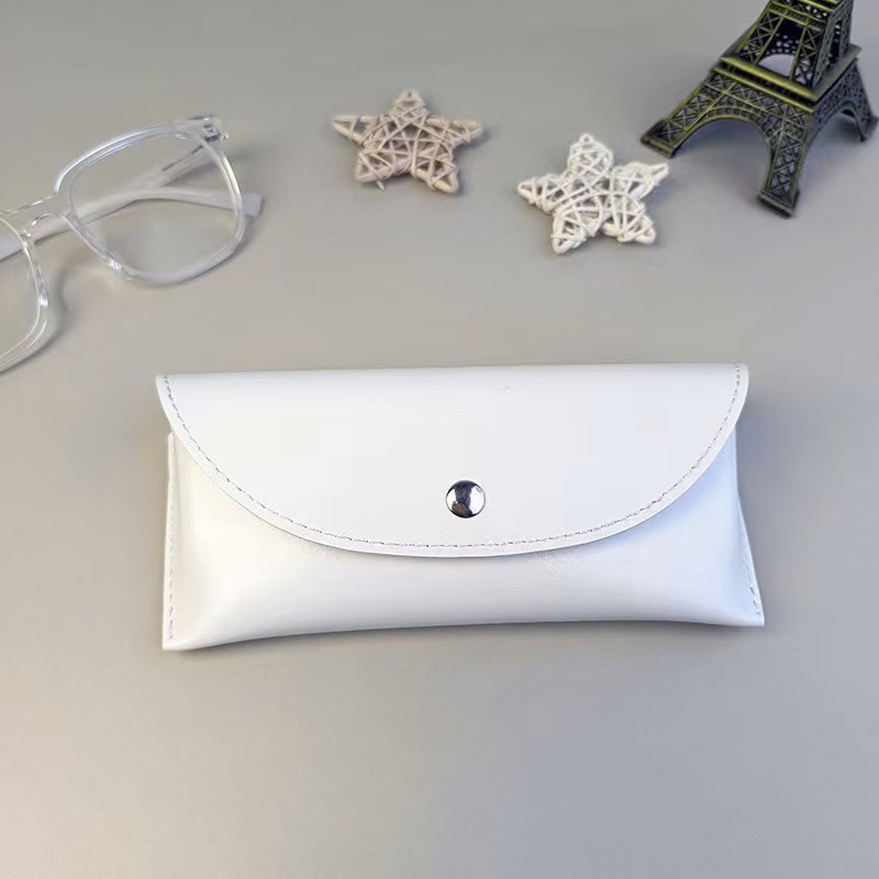 PelleVue Premium Case