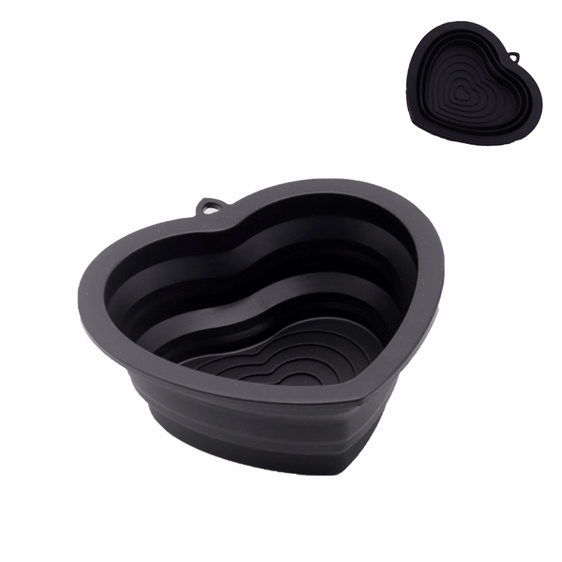 Heart Silicone Outdoor Pet Feeder
