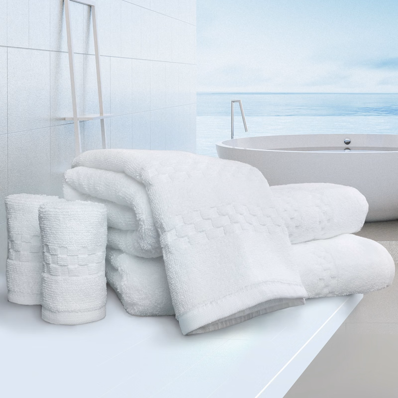 100% 2-Ply Ringspun Cotton Bath Mat (22"x34")