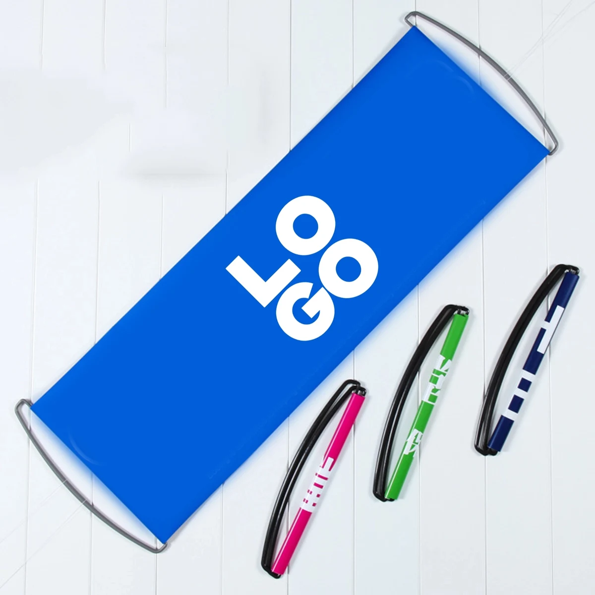 Hand Rolling Banner 1