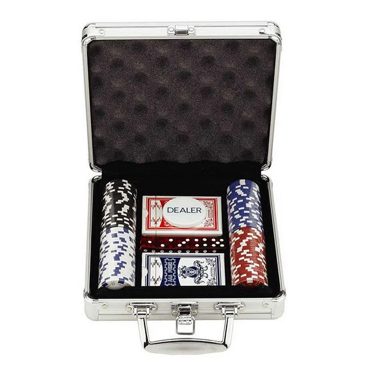 Poker Set w/ 100 Chips 1