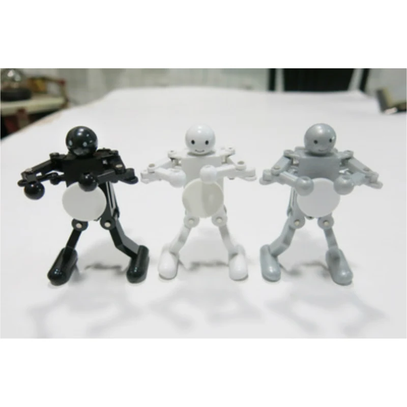 Clockwork Dancing Robot 1