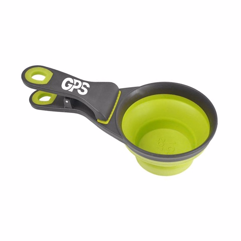 7 1/2 " Pet Food Scoop With Collapsible Clip