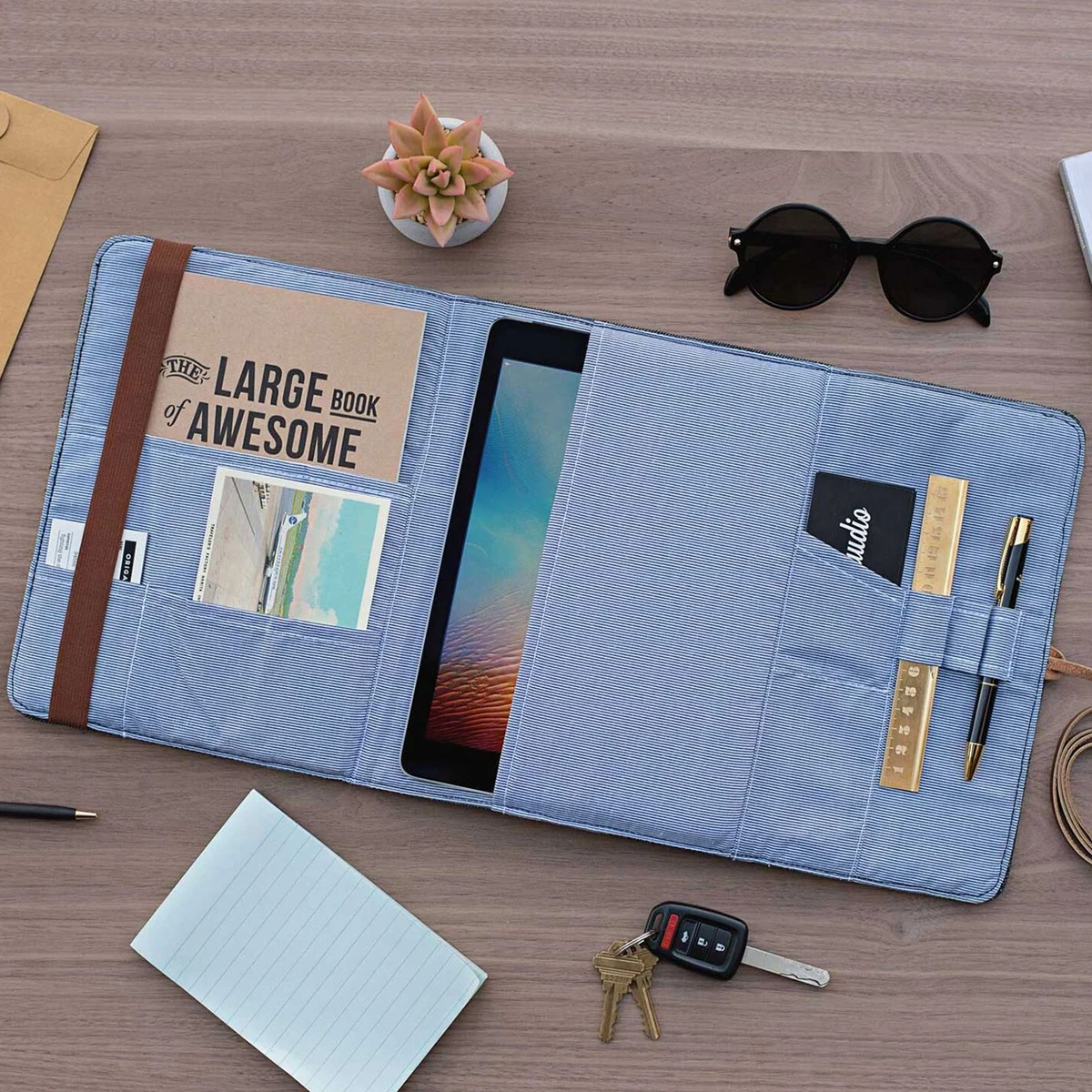 Main Post™ Personal Organizer 1