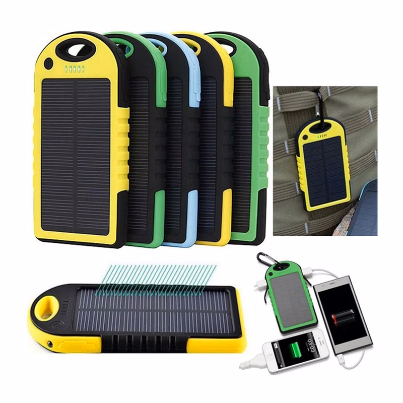 Solar Power Bank w/Carabiner & Flashlight