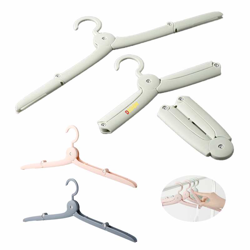 Lightweight Portable Clothes Hanger for Events