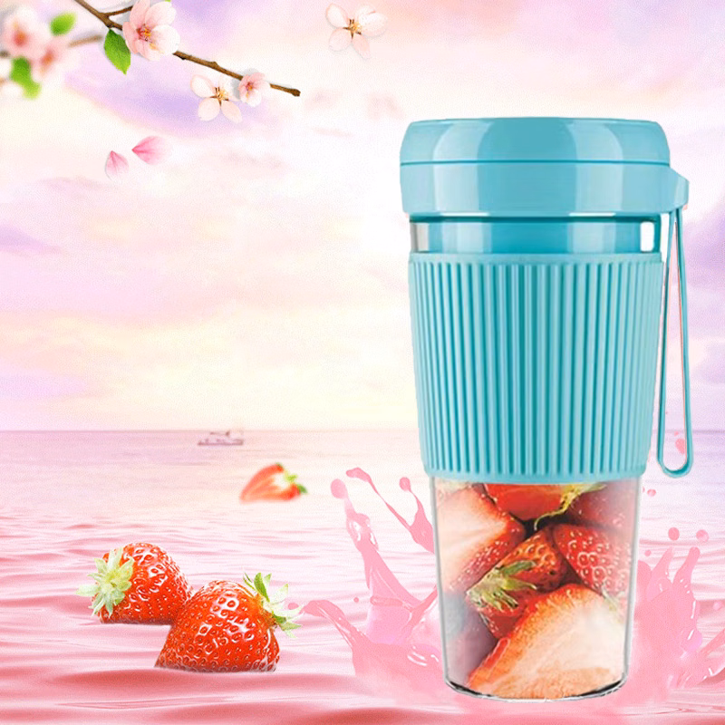 Portable Cup Blender with 1200mAh Built-In Battery and 10oz Capacity
