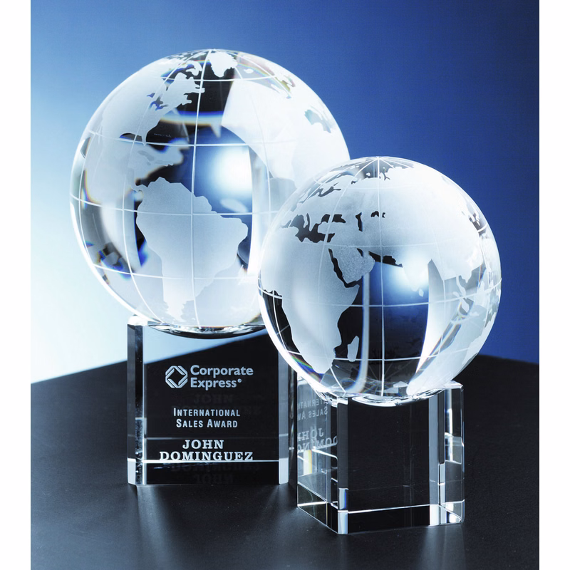 Rotating Crystal Globe Award On Base (3 1/8"x4")