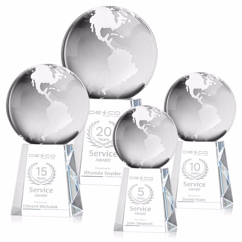 Globe Award on Celestina Base