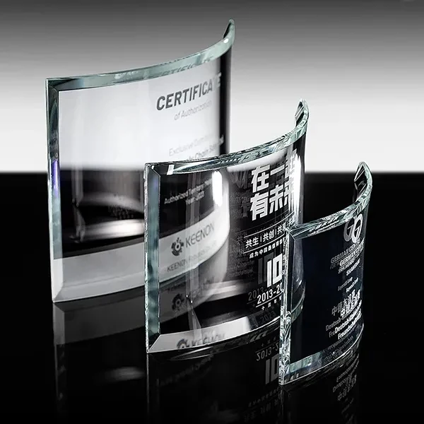 Engraved Curved Glass Award 1