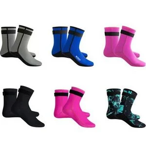 Foldable Diving Sandproof Socks 1
