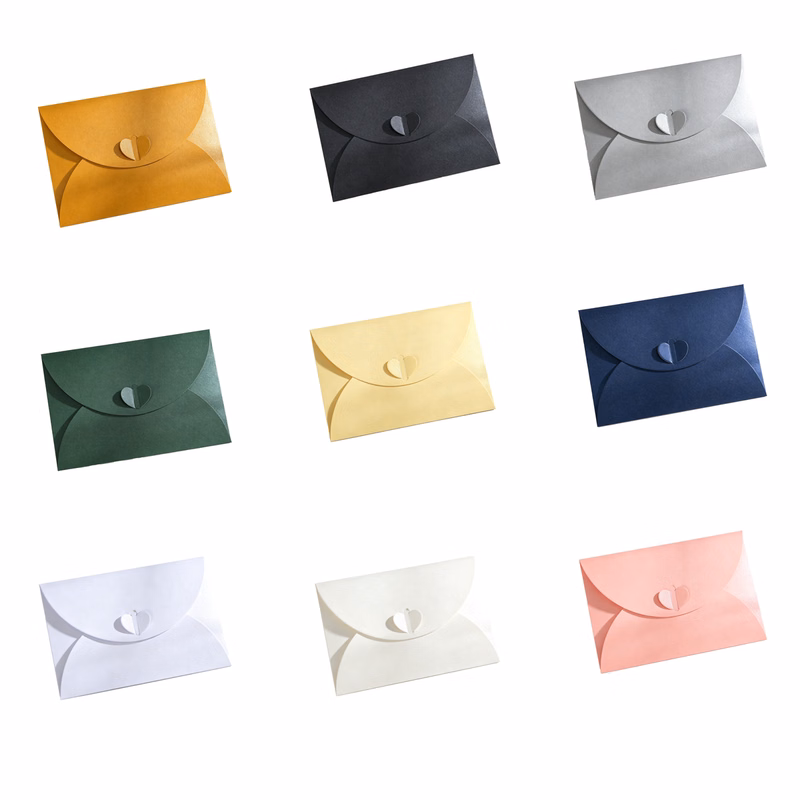 Gift Heart Clasp Envelope