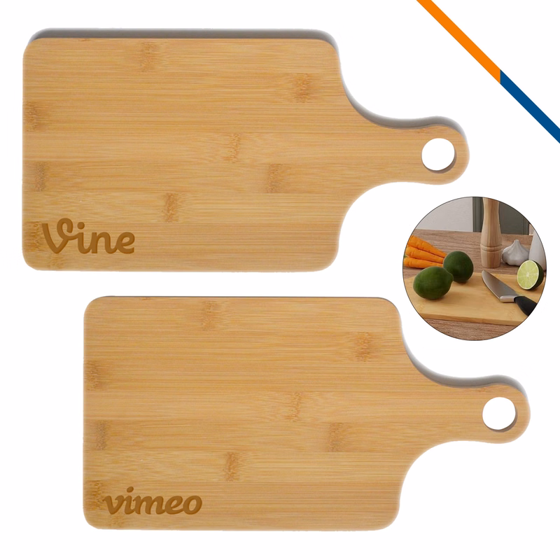 Moliere Bamboo Square Cutting Board With Handle