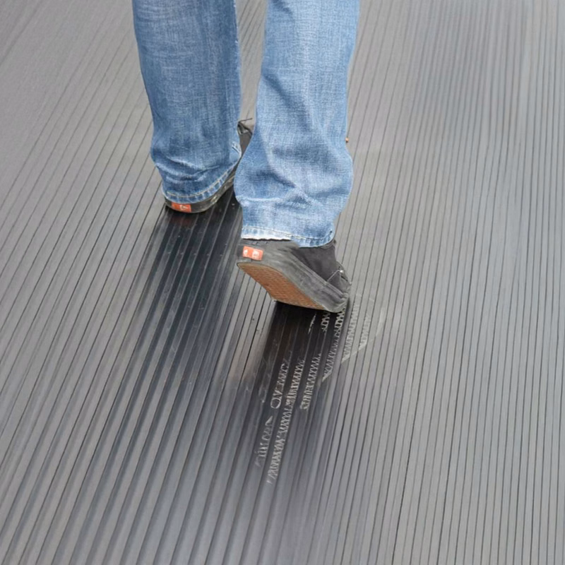 Heavy Duty Wide Rib Corrugated Rubber