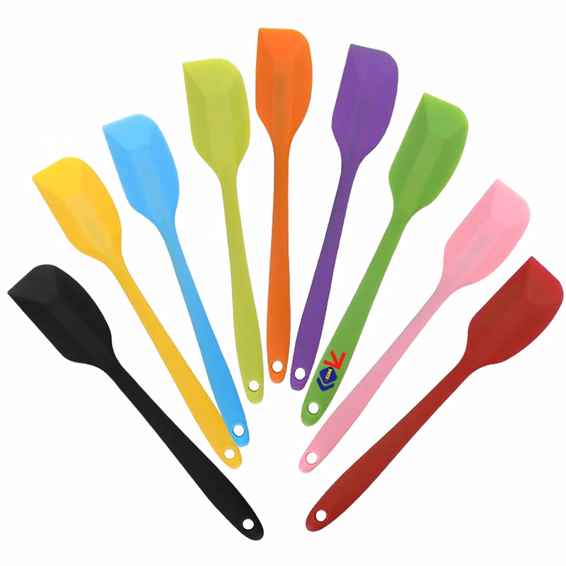 MOQ 30 PCS Kitchen Spatula Silicone Small for Cooking Baking
