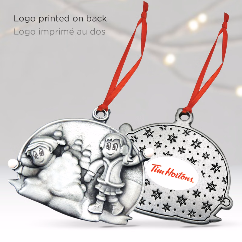 Children playing Ornament (3D) (2.25"x 1.75")