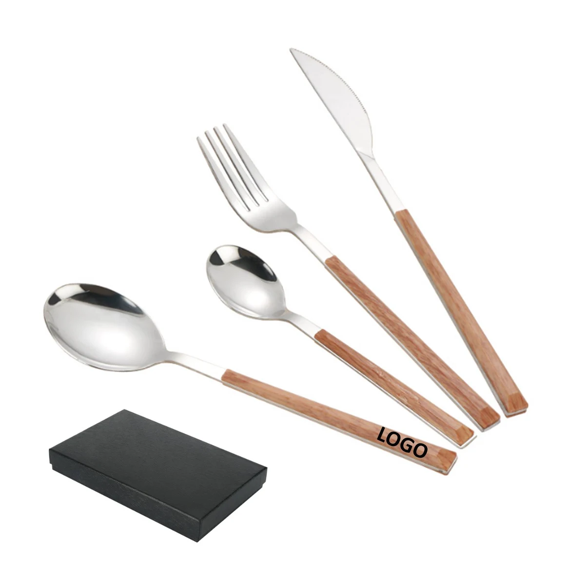4 Piece Wooden Handle Cutlery Set 1