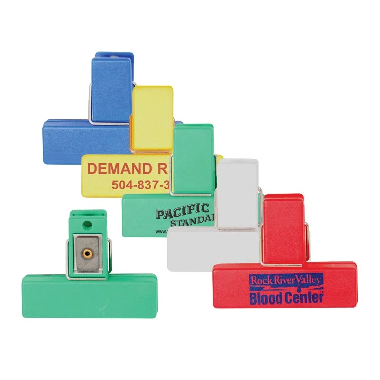 Small Bag Clip w/Magnetic Back 1
