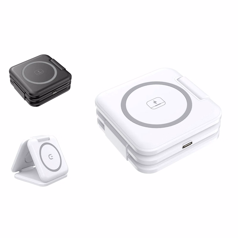 Magnetic 3-in-1 wireless fast charging