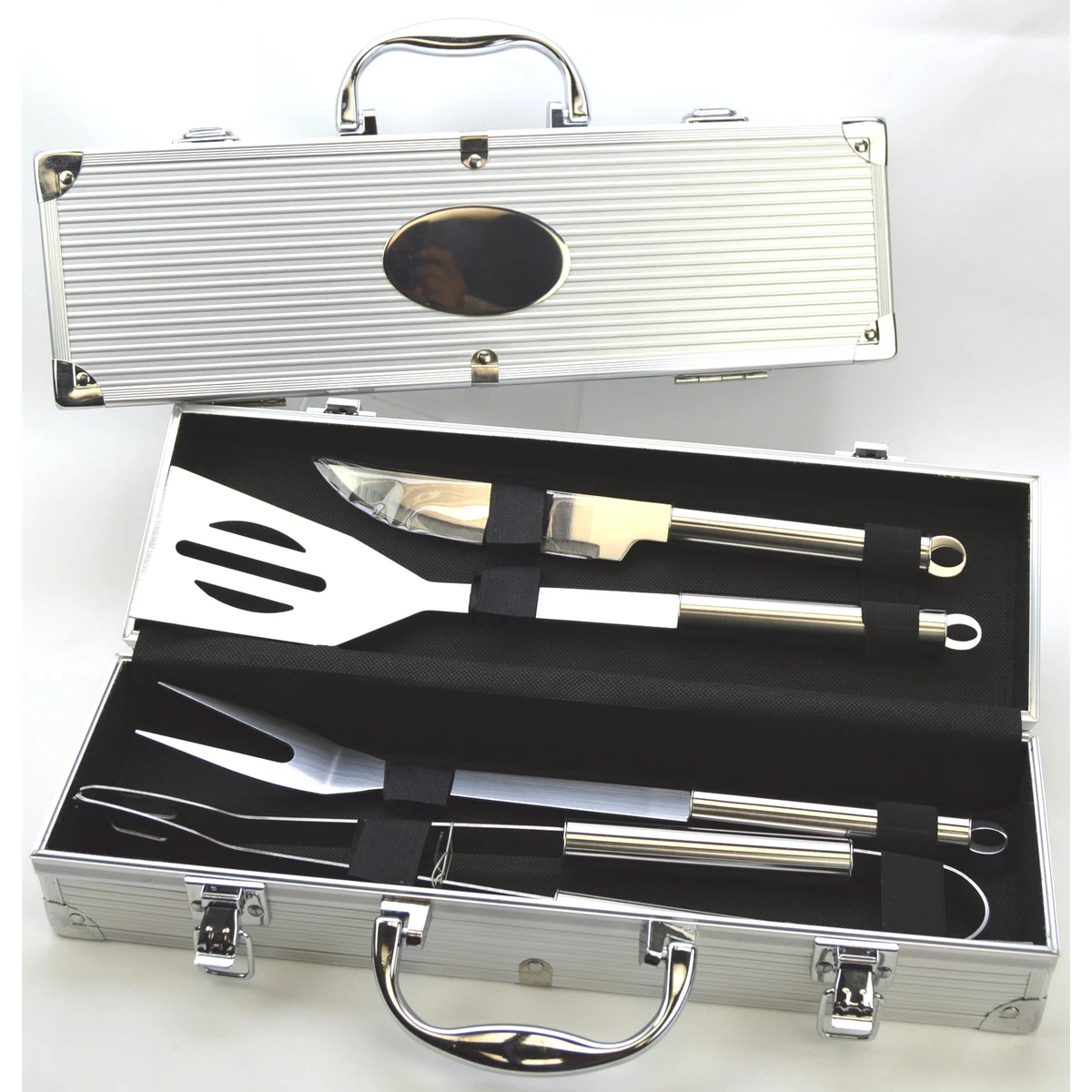 4 Pieces BBQ Tool Set in Aluminum Case 1