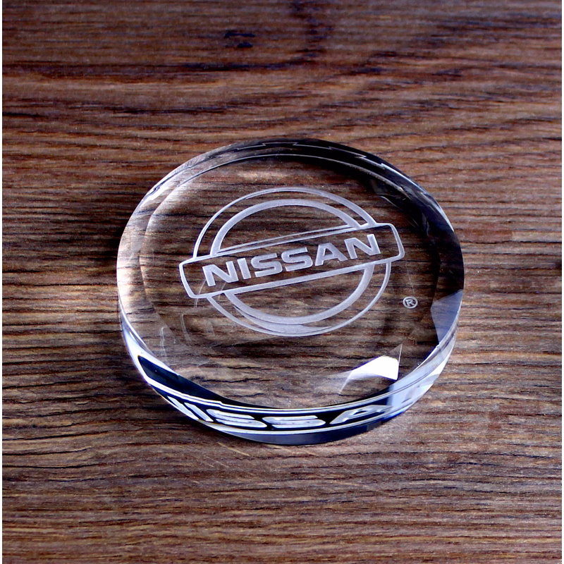 Circle Crystal Paperweight (3"x")