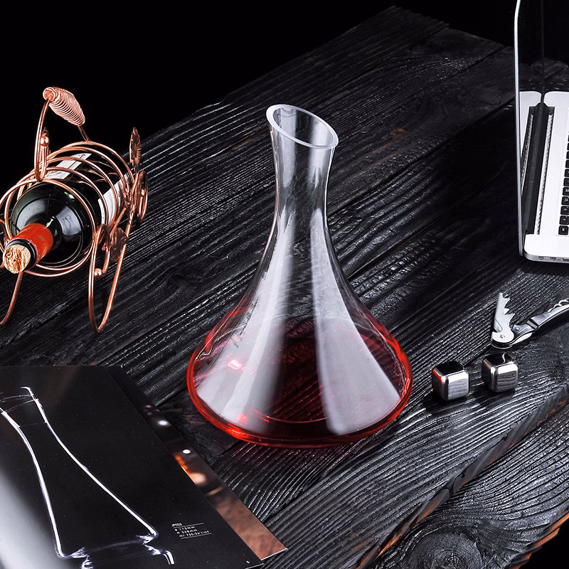 54Oz. Crescendo Decanter