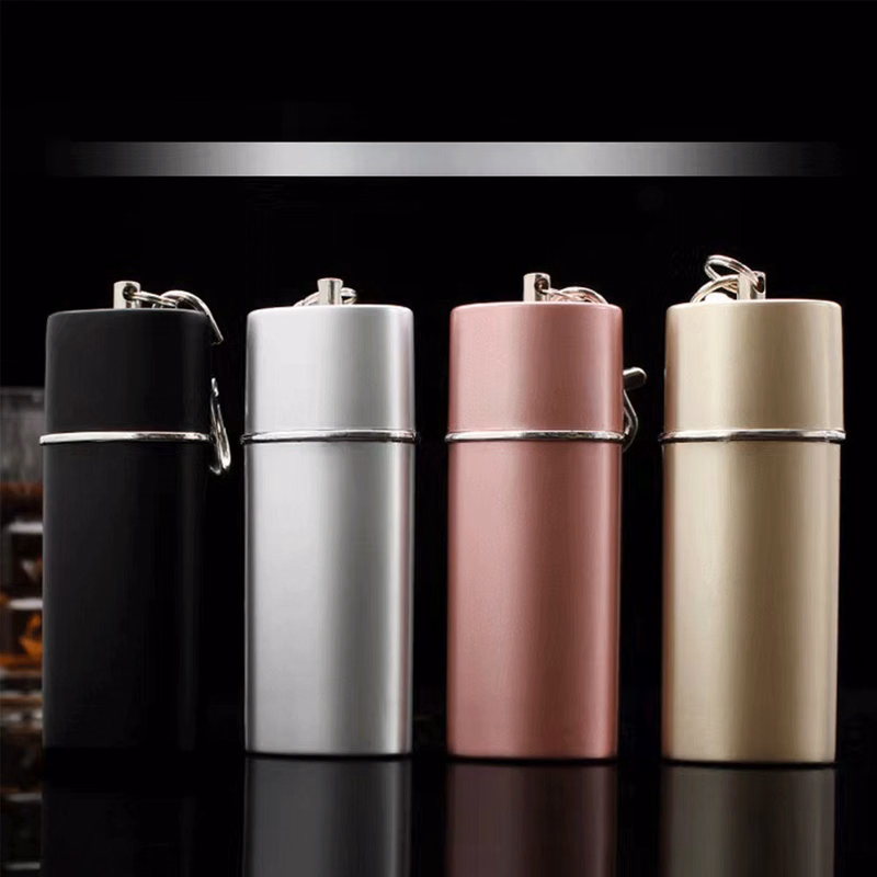 Portable Anti-scald Mini Travel Metal Ashtray w/ Keychain