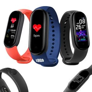 Detachable Fitness Tracker Smart Watch With Magnetic Charging Cable 1