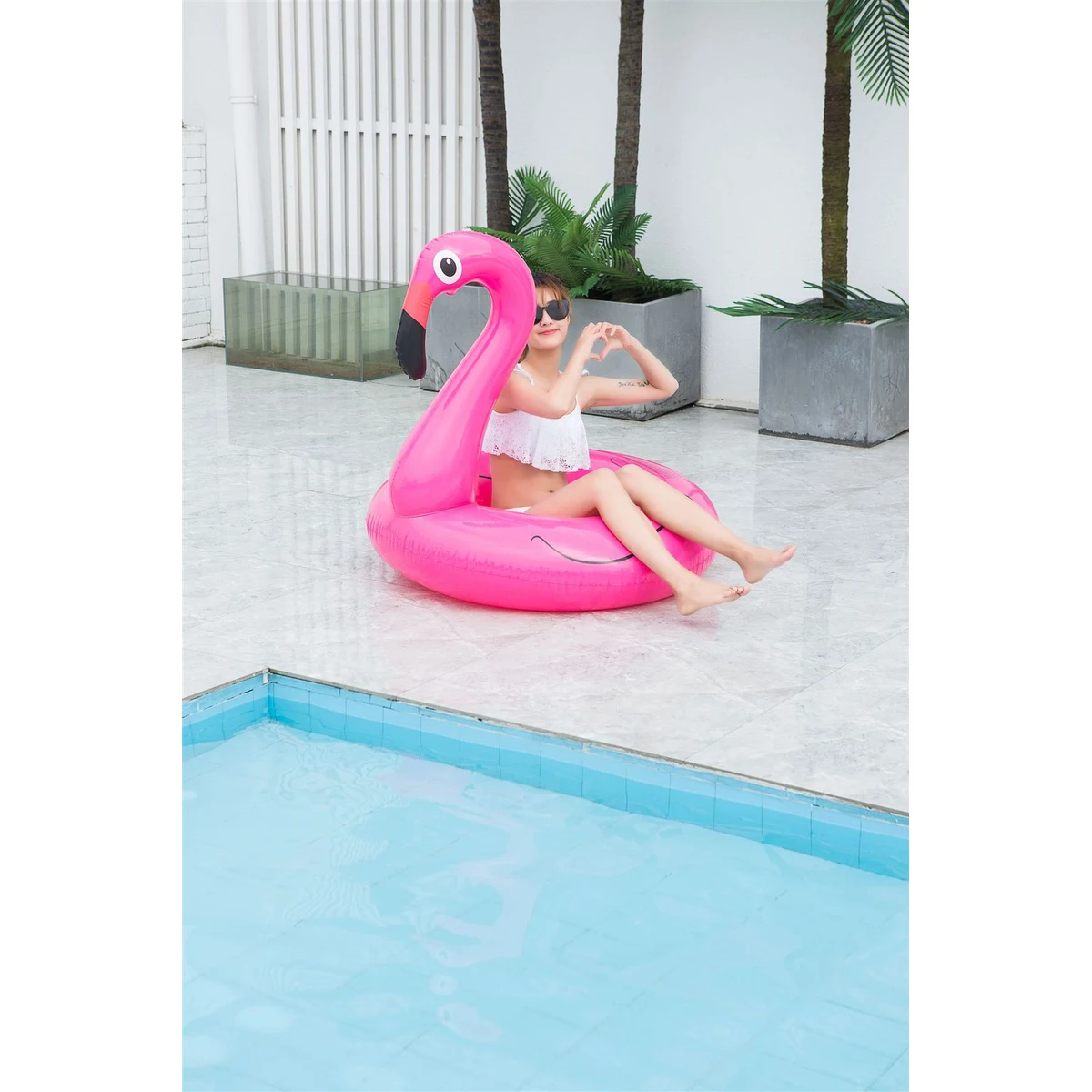 Inflatable Pool Float Tubes with Unicorn and Flamingo design 1