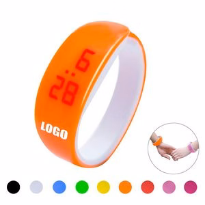 Elegant Bracelet Watch With Digital Display And Adjustable Band