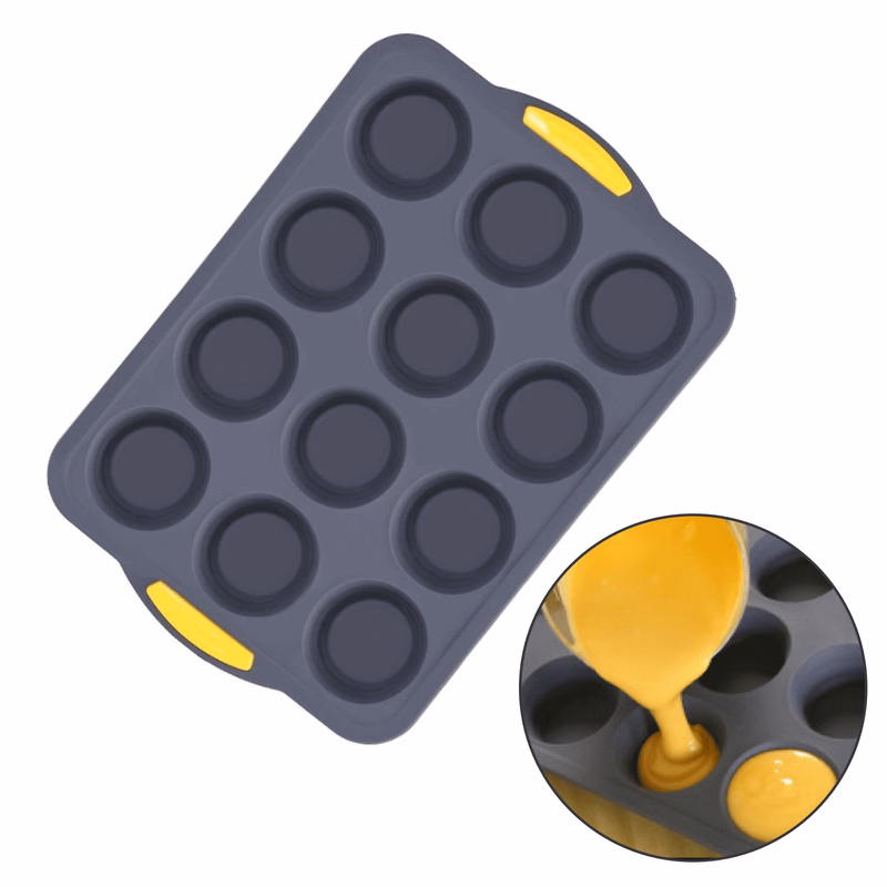12-Cup Non-Stick Muffin Silicone Baking Tray